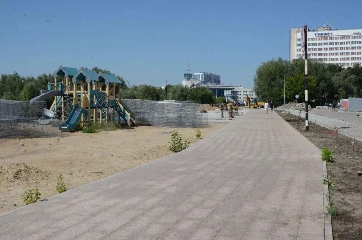 Виталий Хоценко: благоустройство пляжа «Центральный-2» завершат в этом году Виталий Хоценко: благоустройство пляжа «Центральный-2» завершат в этом году