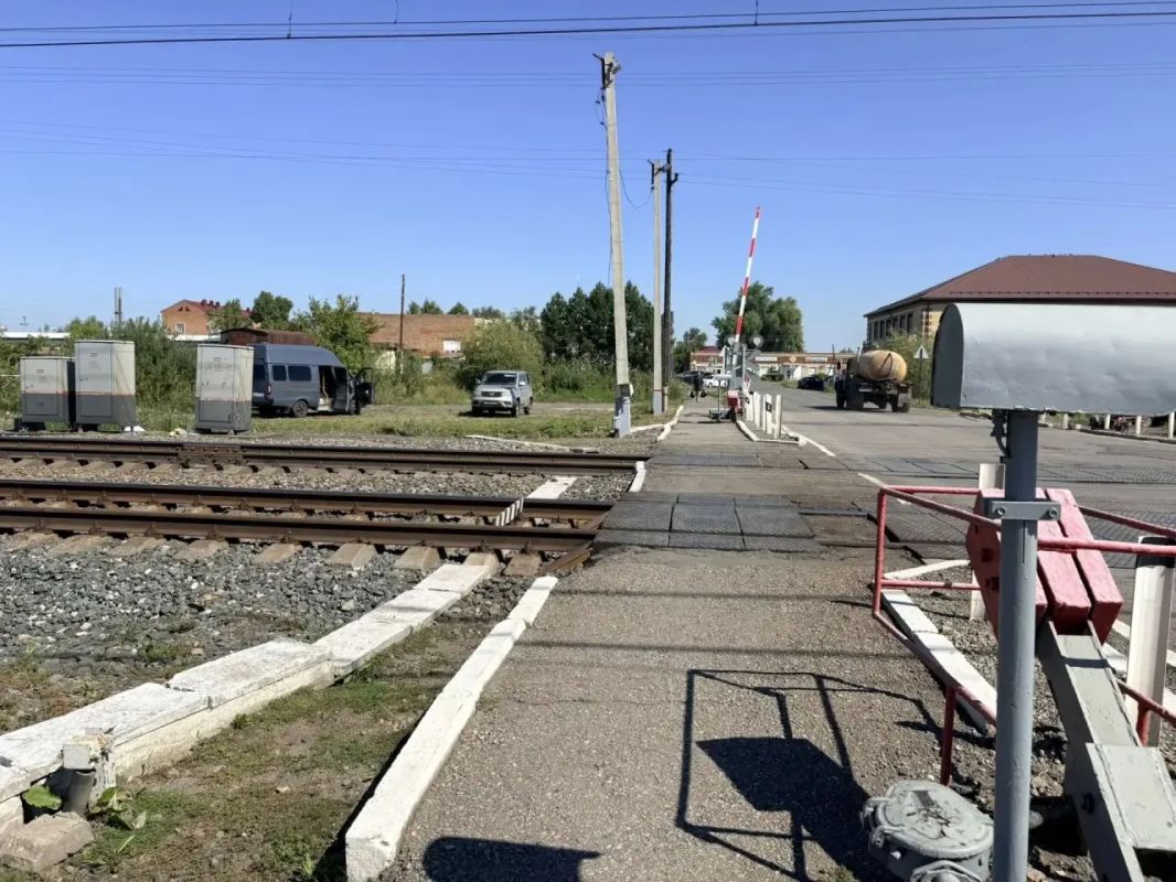 В Омской области транспортная полиция устанавливает обстоятельства травмирования женщины на железной дороге В Омской области транспортная полиция устанавливает обстоятельства травмирования женщины на железной дороге