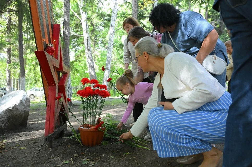 В Омске открылась «Аллея памяти бойцов СВО» В Омске открылась «Аллея памяти бойцов СВО»