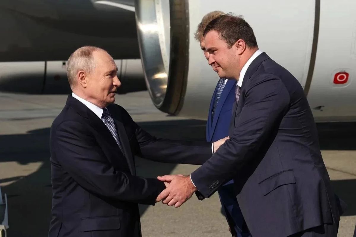 Виталий Хоценко вошёл в топ20 медиарейтинга губернаторов России и стал первым в Сибири