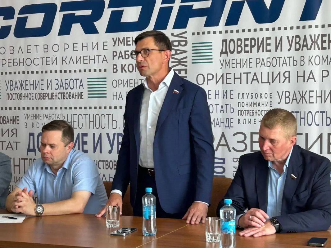 Игорь Антропенко оценил работу омского шинного завода Игорь Антропенко оценил работу омского шинного завода