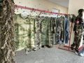 В Любинском районе волонтёры шьют экипировку для бойцов и служебных собак