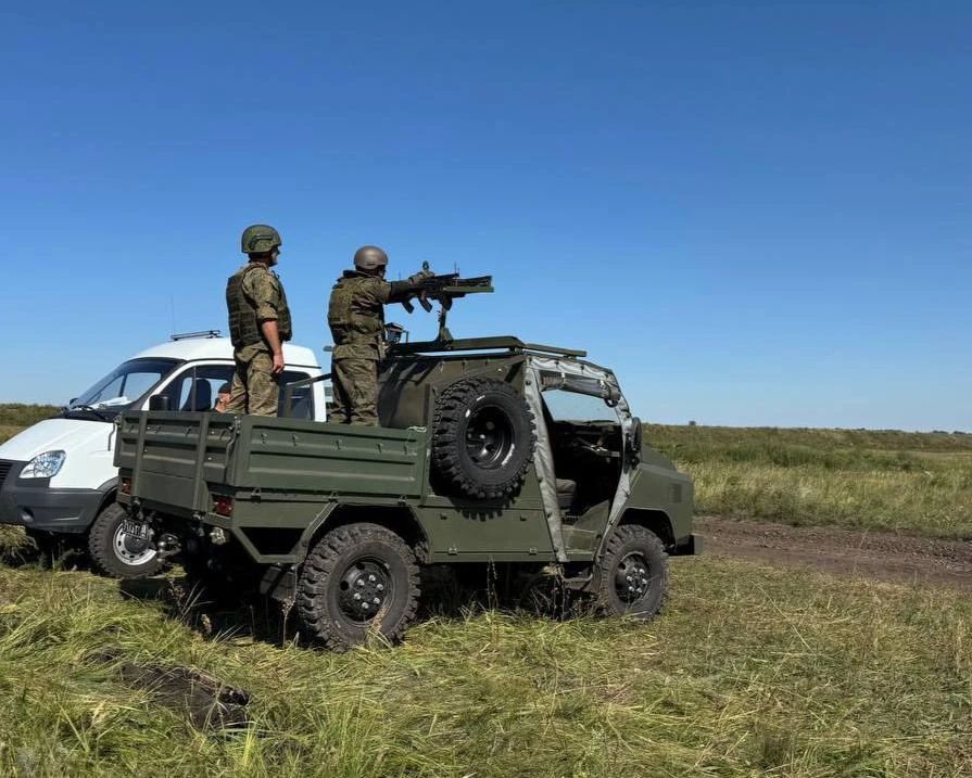 Виталий Хоценко: Добровольцы отряда «БАРС-55» продолжают оттачивать военные навыки под руководством опытных инструкторов