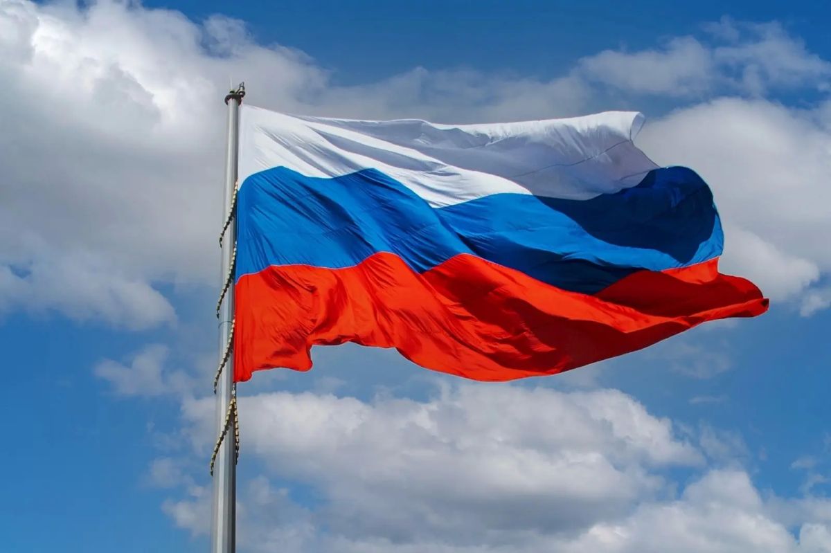 Омичи отпразднуют День Государственного флага Российской Федерации в Культурной столице