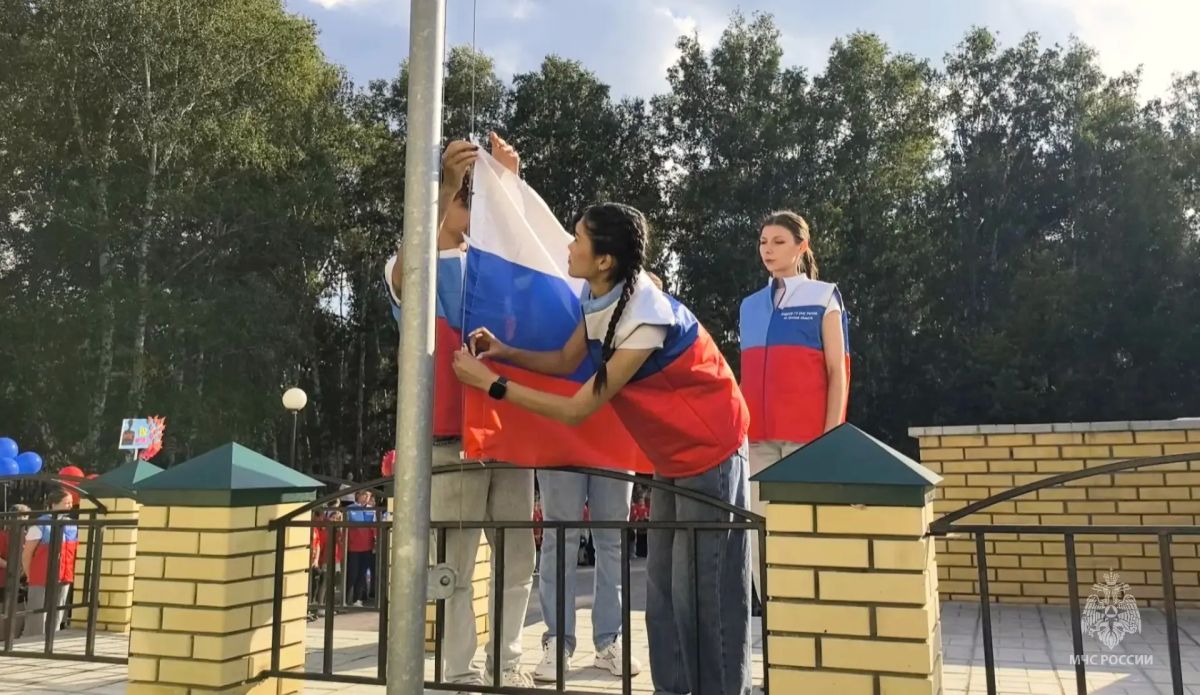 «#Я — пожарный»: в лагере «Берёзка» торжественно открыли областную профильную смену! «#Я — пожарный»: в лагере «Берёзка» торжественно открыли областную профильную смену!
