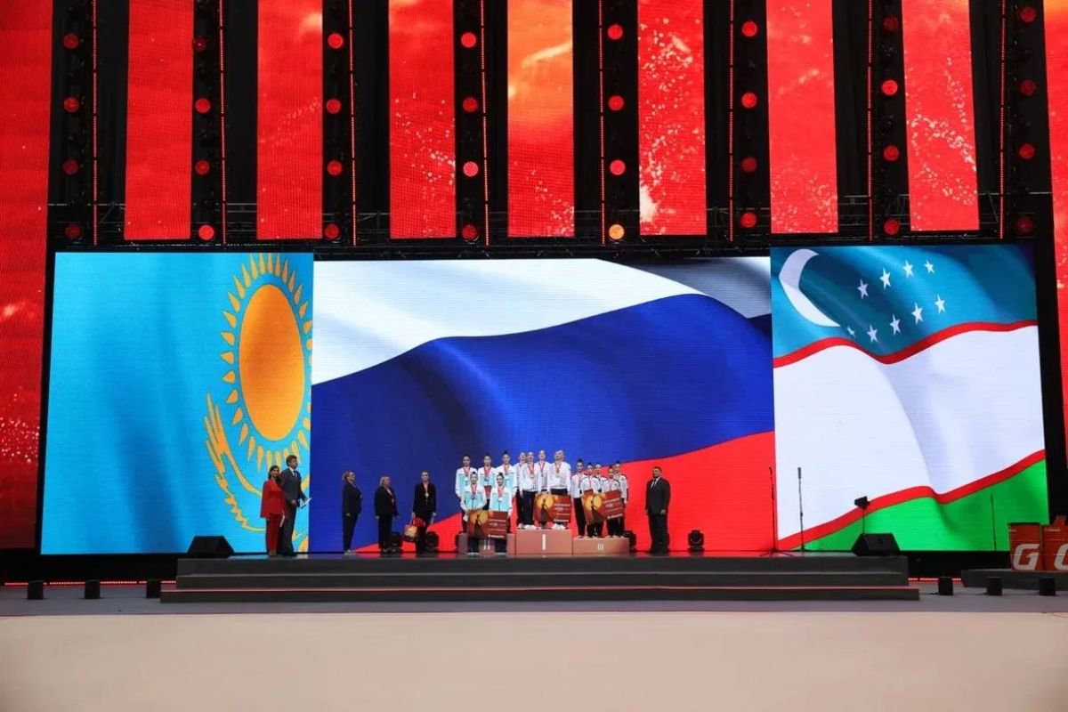 22 августа в России отмечается День Государственного флага Российской Федерации 22 августа в России отмечается День Государственного флага Российской Федерации