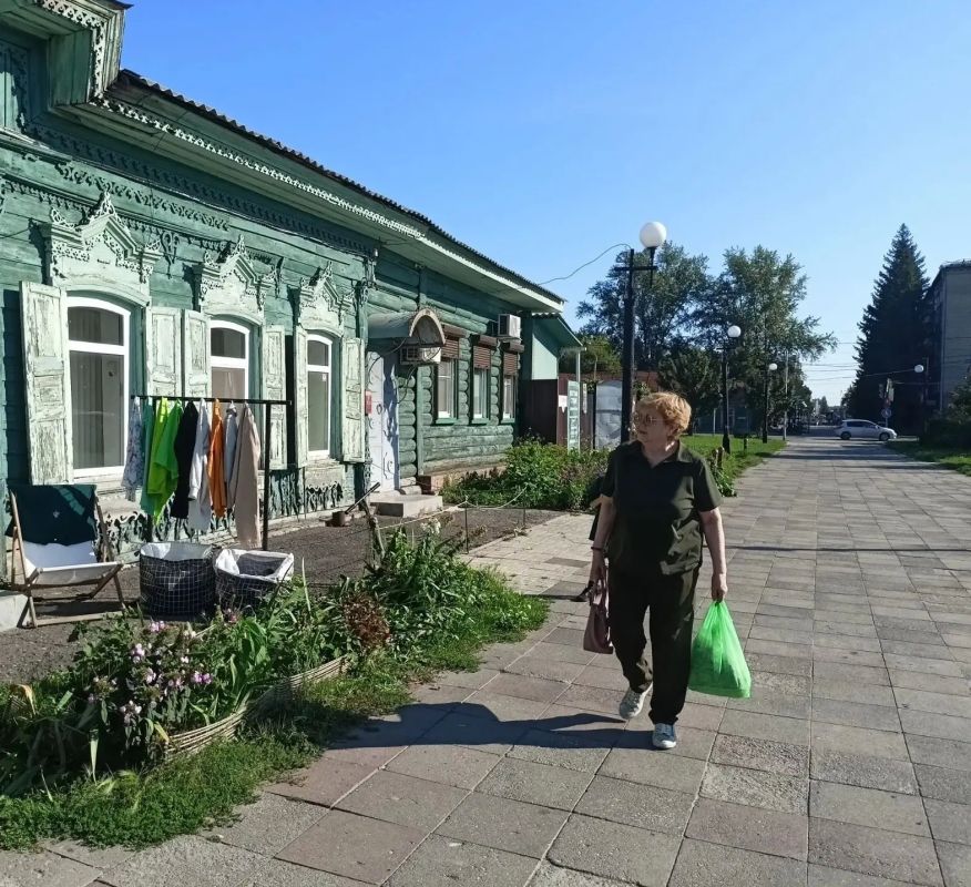 В Омске на «Зеленой среде» теперь можно не только сдать вторсырьё, но и обменяться одеждой В Омске на «Зеленой среде» теперь можно не только сдать вторсырьё, но и обменяться одеждой