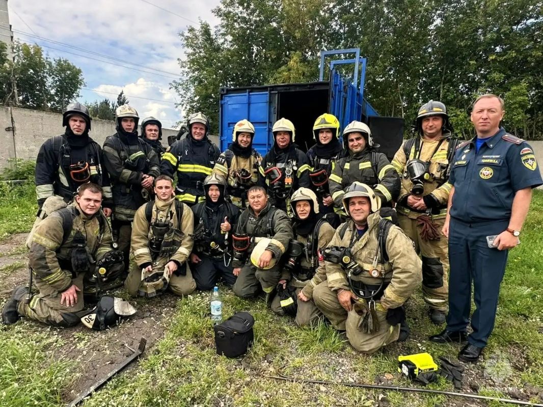 В Омской области проведена тренировка пожарных подразделений В Омской области проведена тренировка пожарных подразделений