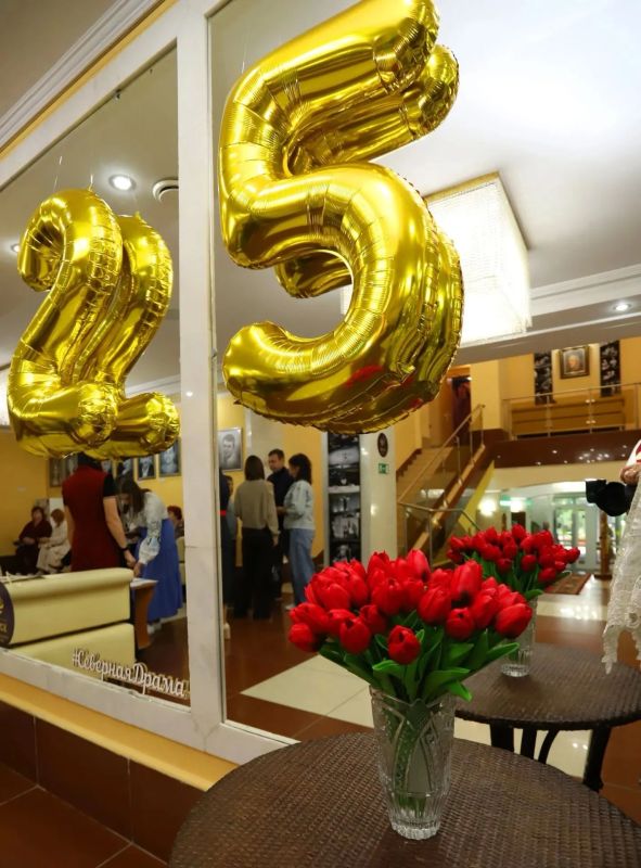 25-Й ЮБИЛЕЙНЫЙ ТЕАТРАЛЬНЫЙ СЕЗОН ОТКРЫТ! 25-Й ЮБИЛЕЙНЫЙ ТЕАТРАЛЬНЫЙ СЕЗОН ОТКРЫТ!