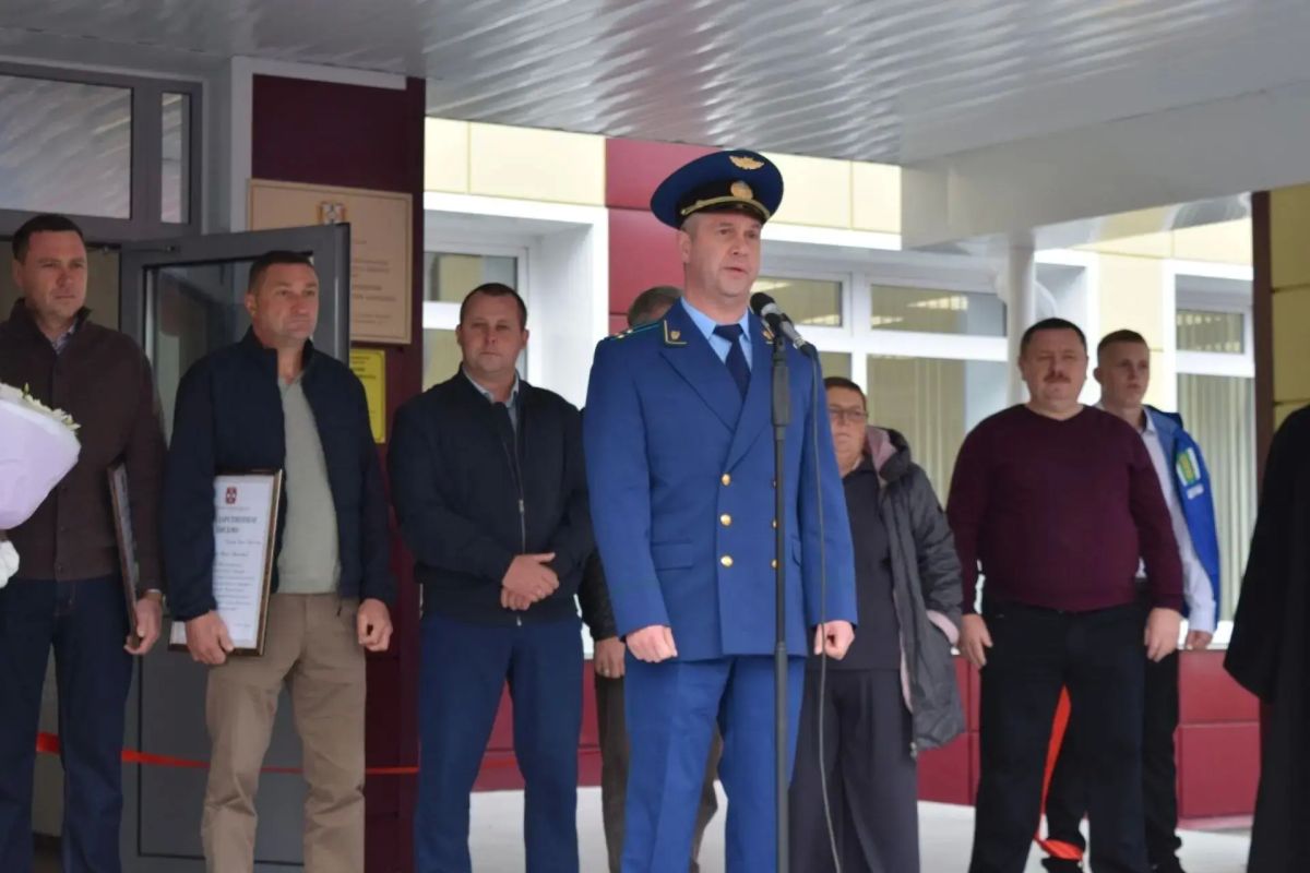 В Шараповке открылись двери обновлённой школы! В Шараповке открылись двери обновлённой школы!