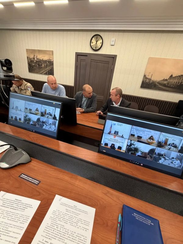 Первый заместитель Министра труда и социального развития Омской области Александр Рыскалкин принял участие в селекторном совещании Минтруда РФ по реализации государственных программ Первый заместитель Министра труда и социального развития Омской области Александр Рыскалкин принял участие в селекторном совещании Минтруда РФ по реализации государственных программ