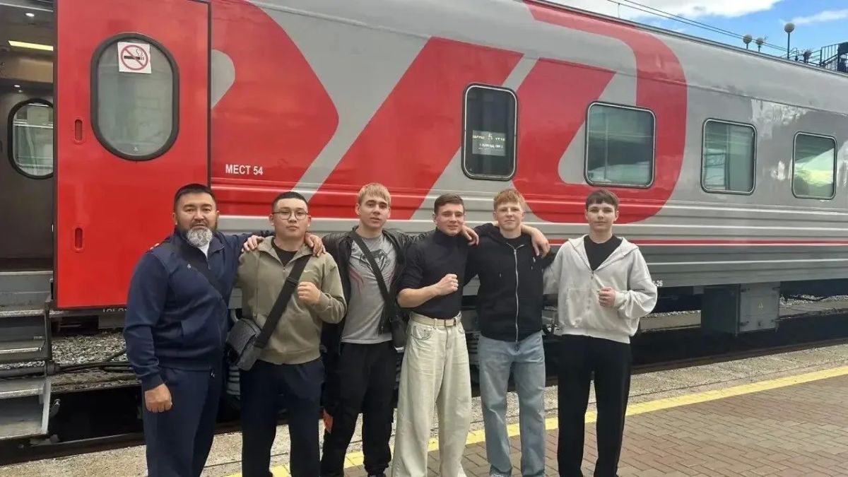 Кадеты Казачьего кадетского корпуса имени Маршала Советского Союза Д. Т. Язова провели финальные сборы и репетиции Кадеты Казачьего кадетского корпуса имени Маршала Советского Союза Д. Т. Язова провели финальные сборы и репетиции