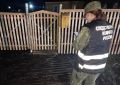 В Омской области местный житель предстанет перед судом по обвинению в убийстве своего соседа