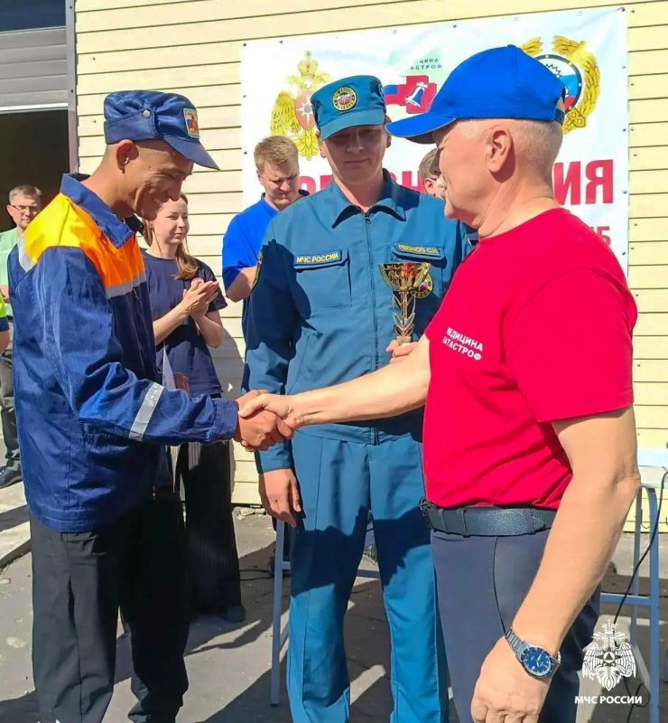 По итогам соревнований победу одержала команда Оконешниковского района По итогам соревнований победу одержала команда Оконешниковского района