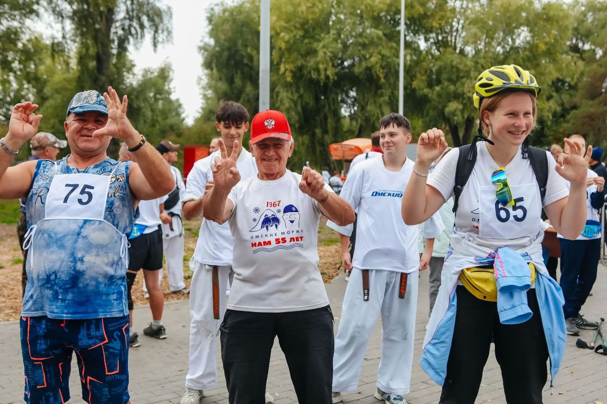 Более 650 человек вышли на старт фестиваля «Шагаем к долголетию!» Более 650 человек вышли на старт фестиваля «Шагаем к долголетию!»