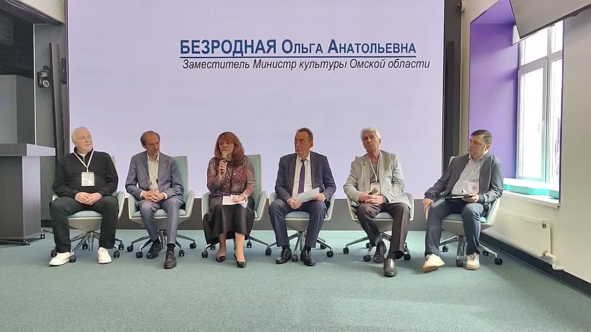 В Омске сегодня начинается юбилейный XV фестиваль любительских фильмов «МАЛЕНЬКОЕ КИНО «ФИЛЬМЁНОК», посвященный 90-летию кинокомпании «Союзмультфильм». Фестиваль ведёт свою историю с 2010 года и за пятнадцать лет стал...