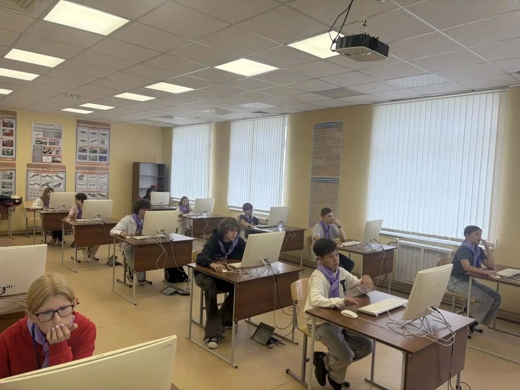 В центре «Сириус 55» проходит первая профильная смена в новом учебном году В центре «Сириус 55» проходит первая профильная смена в новом учебном году