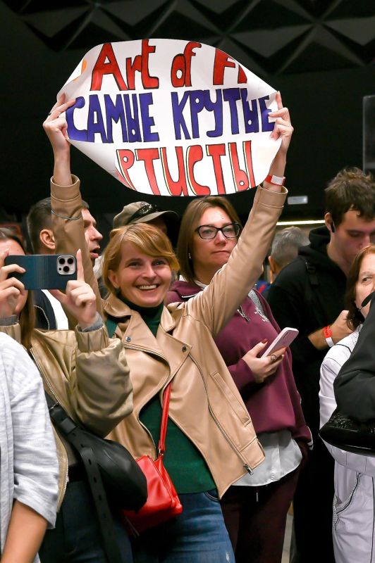 Омские воздушные гимнасты разыграли медали сразу 2 турниров на фестивале силовых видов спорта «GFH IRON CUP» Омские воздушные гимнасты разыграли медали сразу 2 турниров на фестивале силовых видов спорта «GFH IRON CUP»