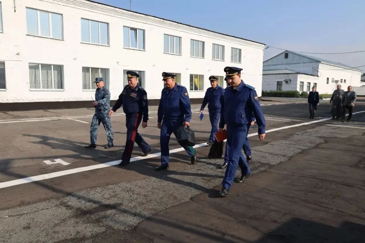 Первый заместитель прокурора Омской области Андрей Хамошин проверил деятельность ФКУ КП-12 УФСИН России по Омской области