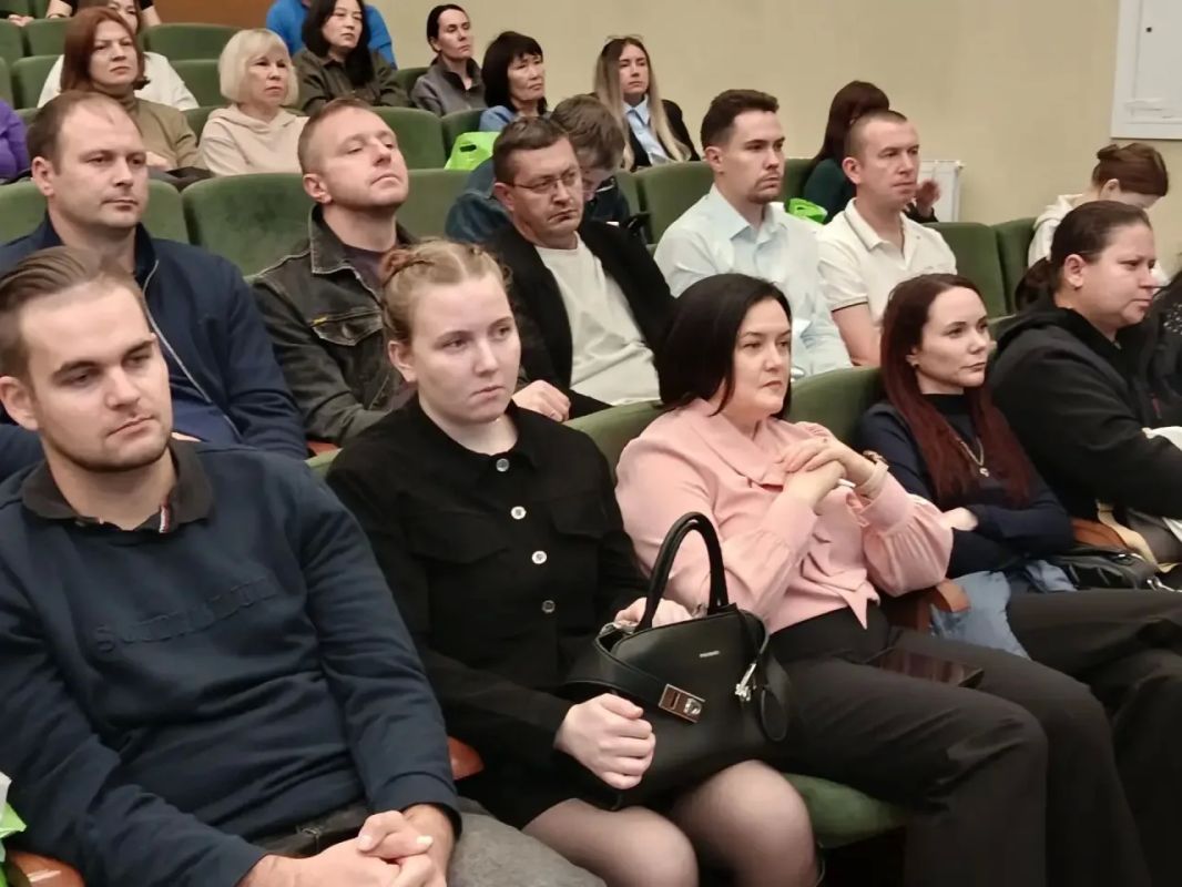 В Омске прошла Межрегиональная научно-образовательная конференция, посвященная 25-летию кафедры анестезиологии и реаниматологии ОмГМУ В Омске прошла Межрегиональная научно-образовательная конференция, посвященная 25-летию кафедры анестезиологии и реаниматологии ОмГМУ