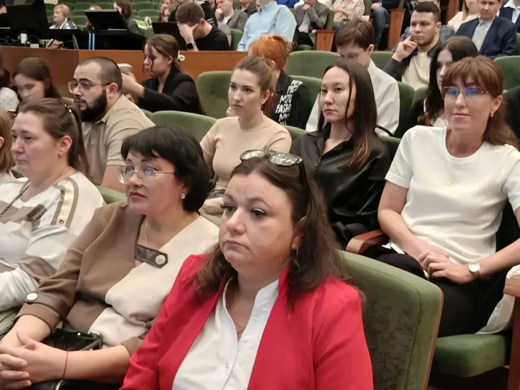 В Омске прошла Межрегиональная научно-образовательная конференция, посвященная 25-летию кафедры анестезиологии и реаниматологии ОмГМУ В Омске прошла Межрегиональная научно-образовательная конференция, посвященная 25-летию кафедры анестезиологии и реаниматологии ОмГМУ
