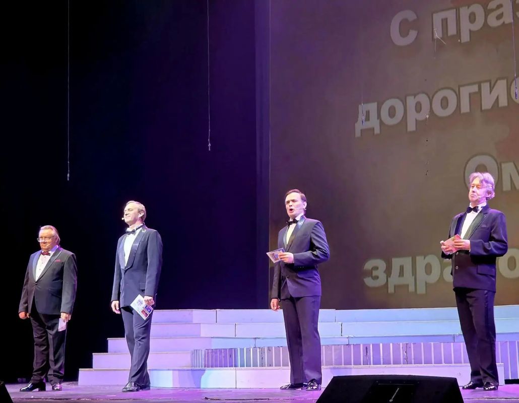 Ветеранов системы здравоохранения Омской области поздравили с Днём пожилого человека Ветеранов системы здравоохранения Омской области поздравили с Днём пожилого человека