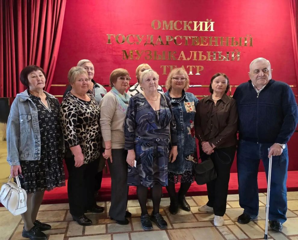 Ветеранов системы здравоохранения Омской области поздравили с Днём пожилого человека Ветеранов системы здравоохранения Омской области поздравили с Днём пожилого человека