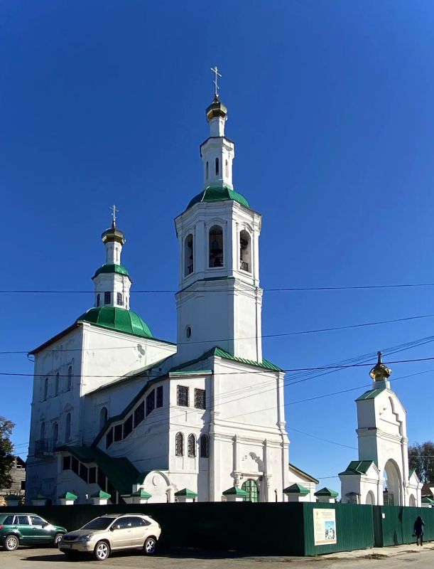 В 2027 году исполнится 100 лет со дня рождения Михаила Александровича Ульянова - одного из величайших актеров советского и российского театра и кино, режиссера, народного артиста СССР и многолетнего руководителя Театра имени... В 2027 году исполнится 100 лет со дня рождения Михаила Александровича Ульянова - одного из величайших актеров советского и российского театра и кино, режиссера, народного артиста СССР и многолетнего руководителя Театра имени...