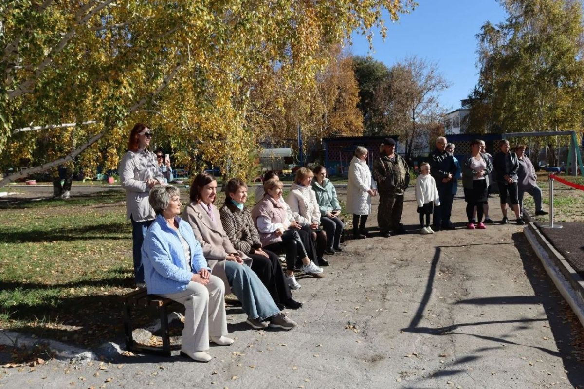 В Русско-Полянском районе на одну современную детскую спортплощадку стало больше! В Русско-Полянском районе на одну современную детскую спортплощадку стало больше!