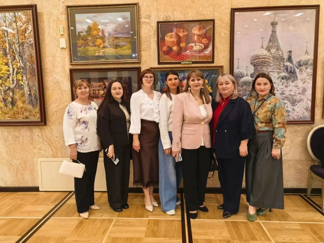 Делегация Омской области представила регион на федеральных площадках Большой учительской недели Делегация Омской области представила регион на федеральных площадках Большой учительской недели