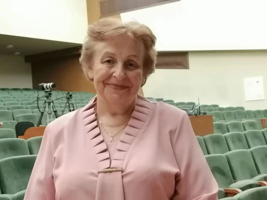 «Нейросети никогда не заменят учителя»