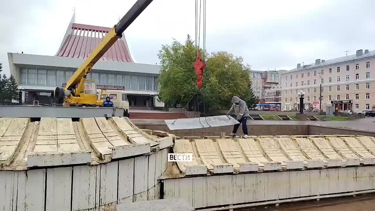 Омск начинает подготовку к зиме Погода на этой неделе не даст омичам расслабиться. Работы по подготовке к зиме сейчас идут сразу по нескольким направлениям