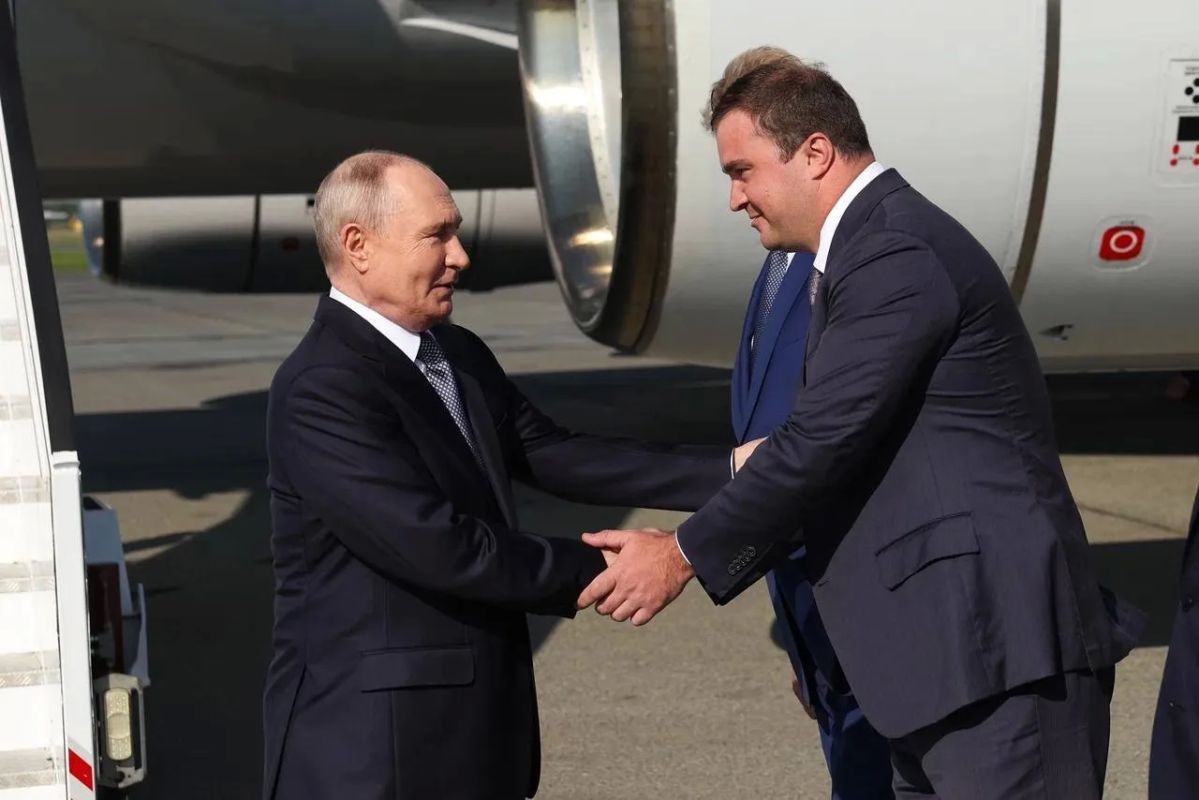 Виталий Хоценко: В день рождения Президента России Владимира Владимировича Путина хочу поблагодарить главнокомандующего за силу, которую обрела наша Родина под его руководством