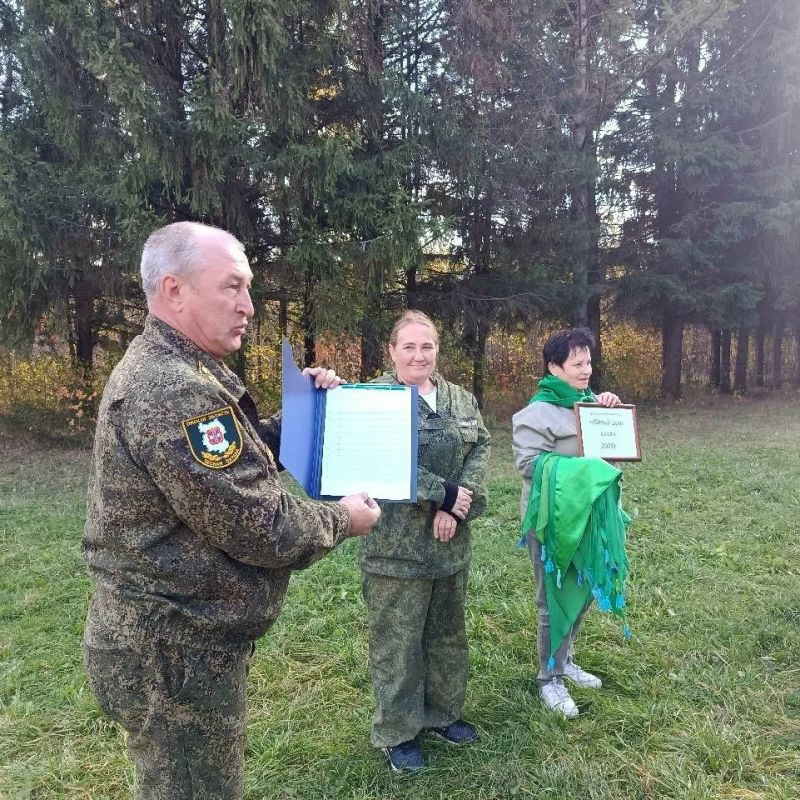 20 учеников Большереченской школы посвятили в юные лесоводы: здесь впервые образовано школьное лесничество «Юный друг леса»! 20 учеников Большереченской школы посвятили в юные лесоводы: здесь впервые образовано школьное лесничество «Юный друг леса»!