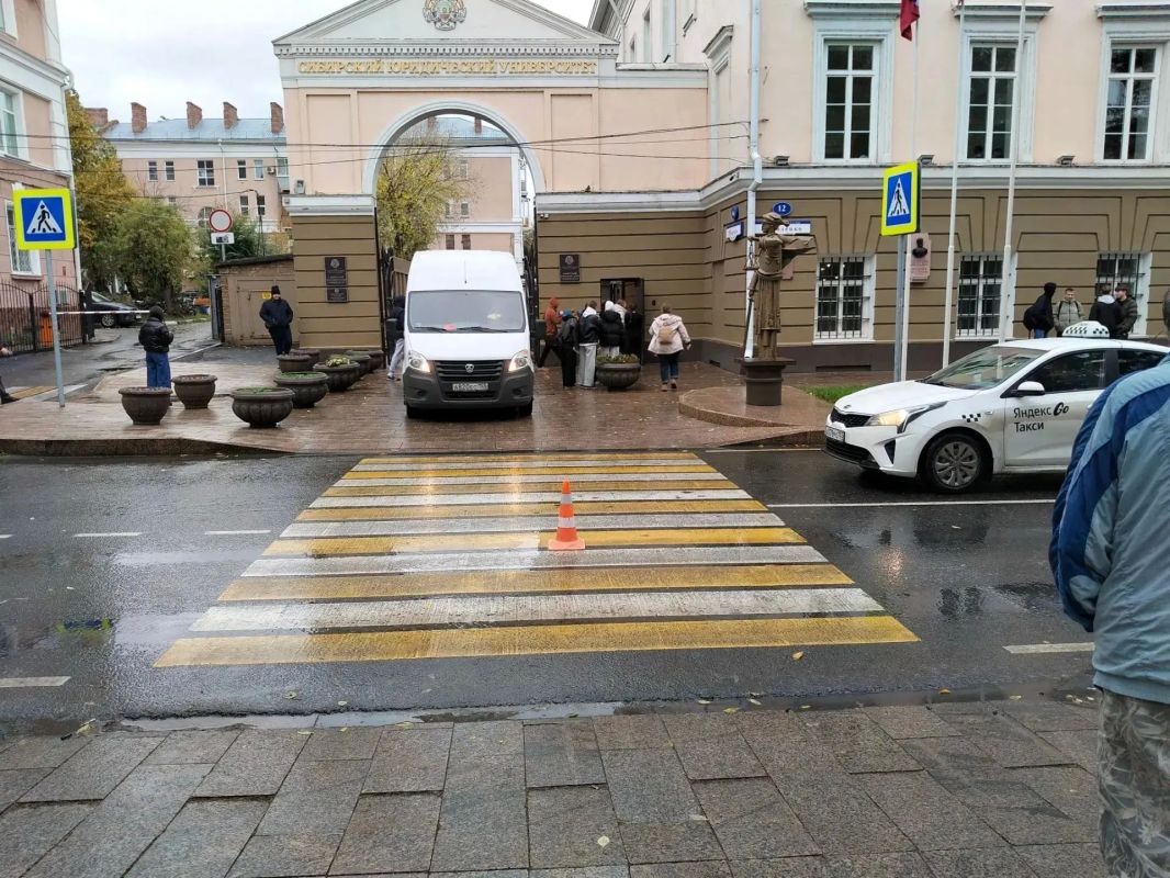 Сегодня в 12.25 часов в Госавтоинспекцию поступило сообщение о ДТП в Центральном округе