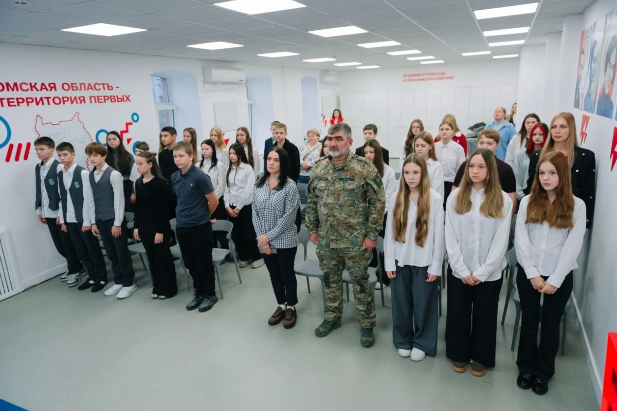 22 школьника получили первые паспорта в Доме Первых! 22 школьника получили первые паспорта в Доме Первых!