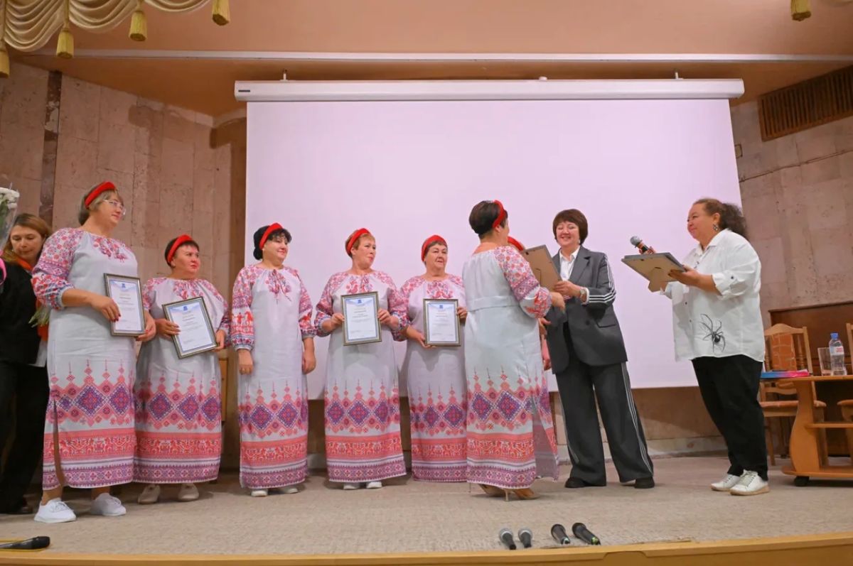 Таланты, которые объединяют поколения: названы победители флешмоба «Поющего Омска» Таланты, которые объединяют поколения: названы победители флешмоба «Поющего Омска»