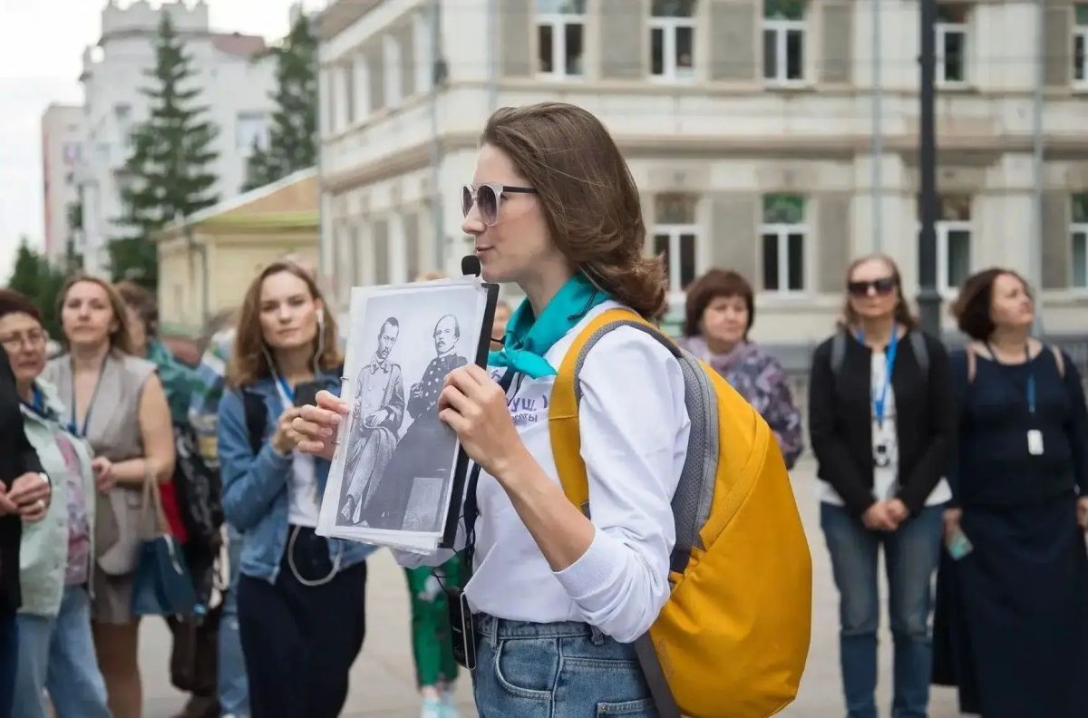 Известный в Омске экскурсовод, автор проекта «Омскгид