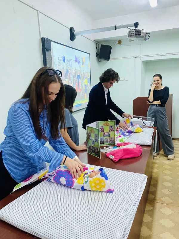 Экскурсия в профессию: как школьники открывают для себя медицину Экскурсия в профессию: как школьники открывают для себя медицину