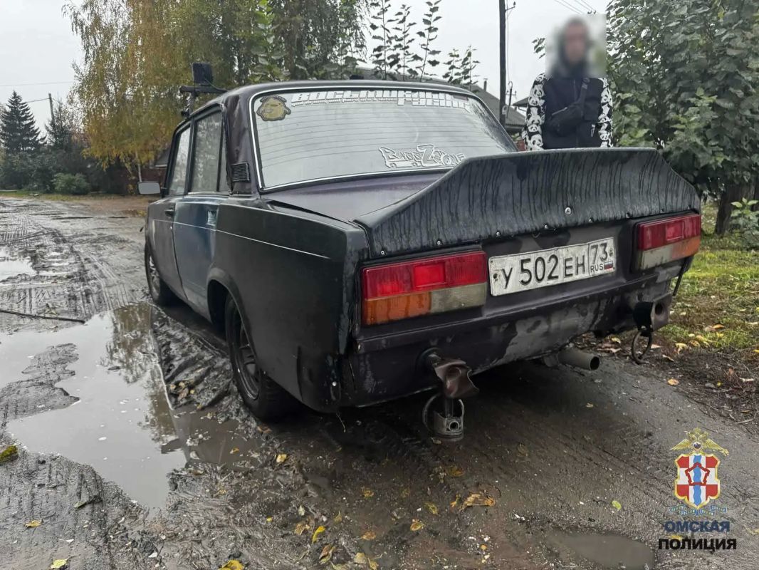 Госавтоинспекторы отстранили от управления водителя без прав, который перевозил годовалого ребенка на автомобиле с измененной конструкцией Госавтоинспекторы отстранили от управления водителя без прав, который перевозил годовалого ребенка на автомобиле с измененной конструкцией
