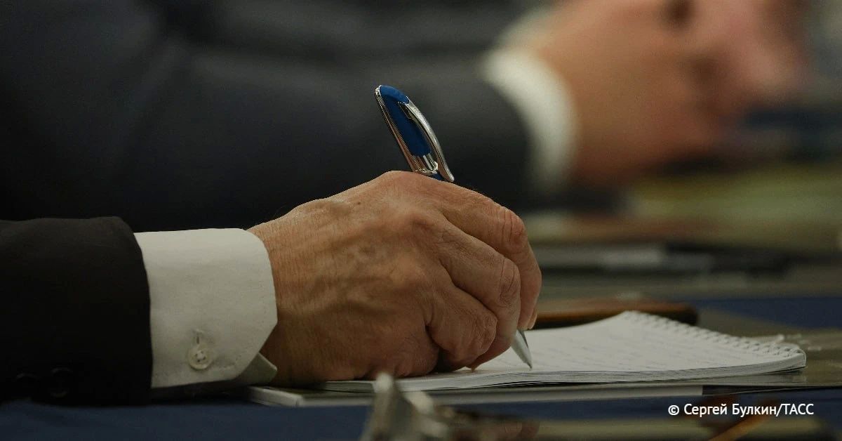 В Омске открыли прием предложений кандидатур на пост мэра, которого выберет в 2027 году горсовет из числа отобранных губернатором претендентов