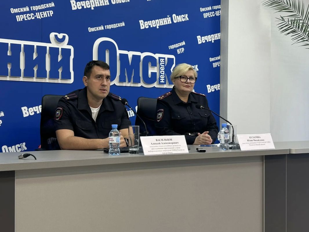Какие методы используют мошенники, чтобы завладеть доверием детей и подростков? Как распознать обман? На что обратить внимание? Ответы на эти и другие вопросы сегодня дали представители омской полиции
