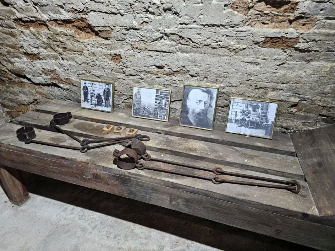 Что скрывает музей Достоевского? Что скрывает музей Достоевского?