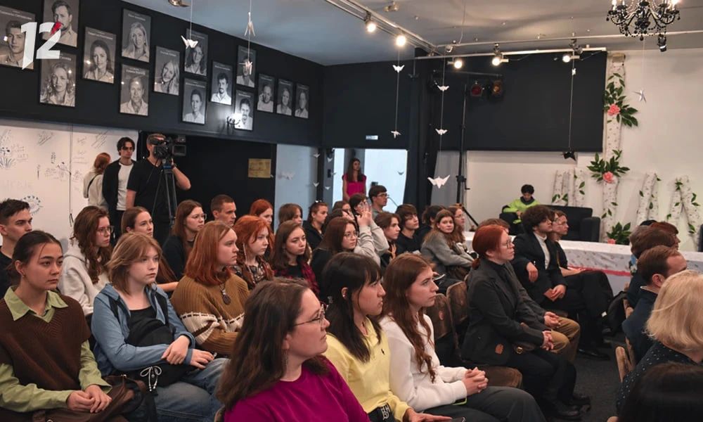 Книги, танцы и театр: в Омске продолжается фестиваль «лиТЕрАТуРа» Книги, танцы и театр: в Омске продолжается фестиваль «лиТЕрАТуРа»