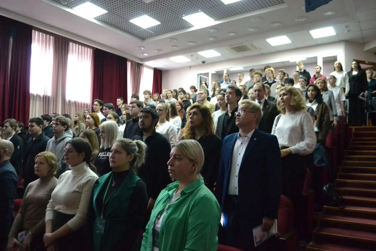 Традиции, поддержка и диалог поколений: итоги регионального форума в Омском ГАУ Традиции, поддержка и диалог поколений: итоги регионального форума в Омском ГАУ
