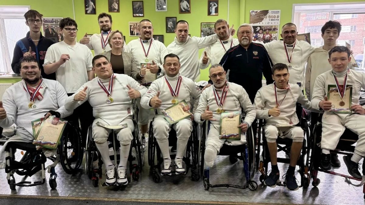 В Омске разыграли медали Кубка региона по фехтованию на колясках