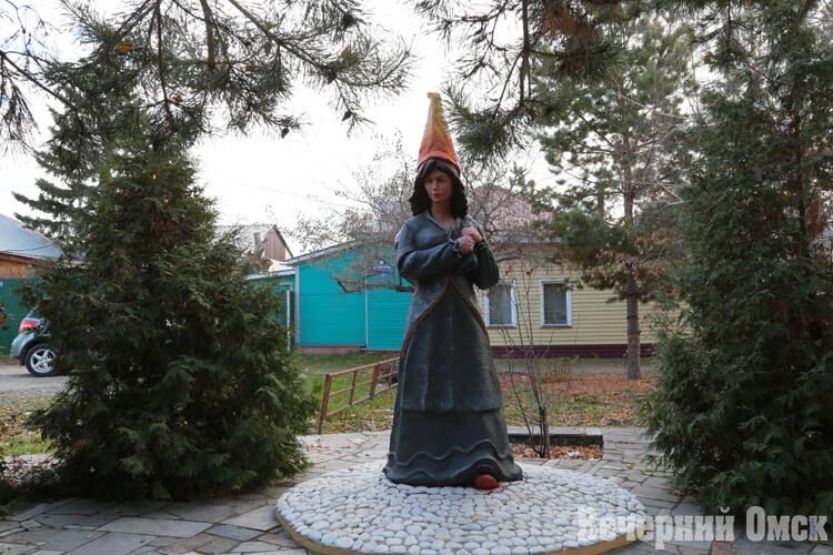 Жители Северных улиц Омска сотворили сказку своими руками Жители Северных улиц Омска сотворили сказку своими руками