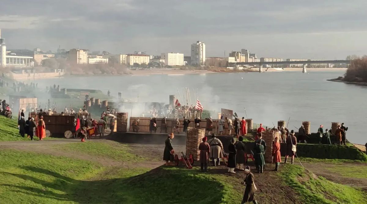 V Всесибирский фестиваль «Подвиг — 1612», посвящённый Дню народного единства, продолжится и завтра V Всесибирский фестиваль «Подвиг — 1612», посвящённый Дню народного единства, продолжится и завтра