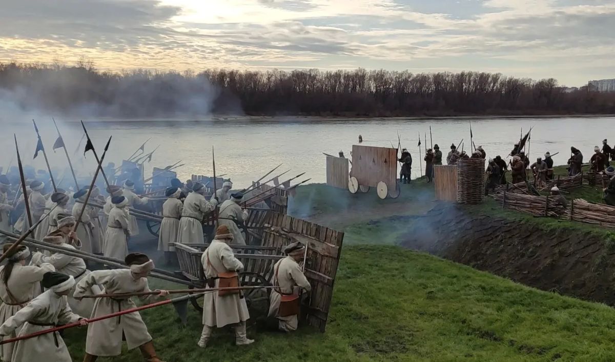 V Всесибирский фестиваль «Подвиг — 1612», посвящённый Дню народного единства, продолжится и завтра V Всесибирский фестиваль «Подвиг — 1612», посвящённый Дню народного единства, продолжится и завтра